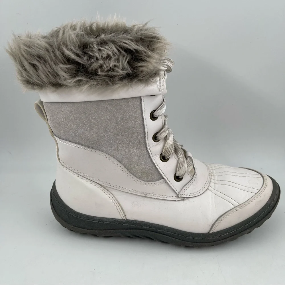 Merona Girls White Faux Leather Faux Fur Trim Winter Snow Boots - Size 6